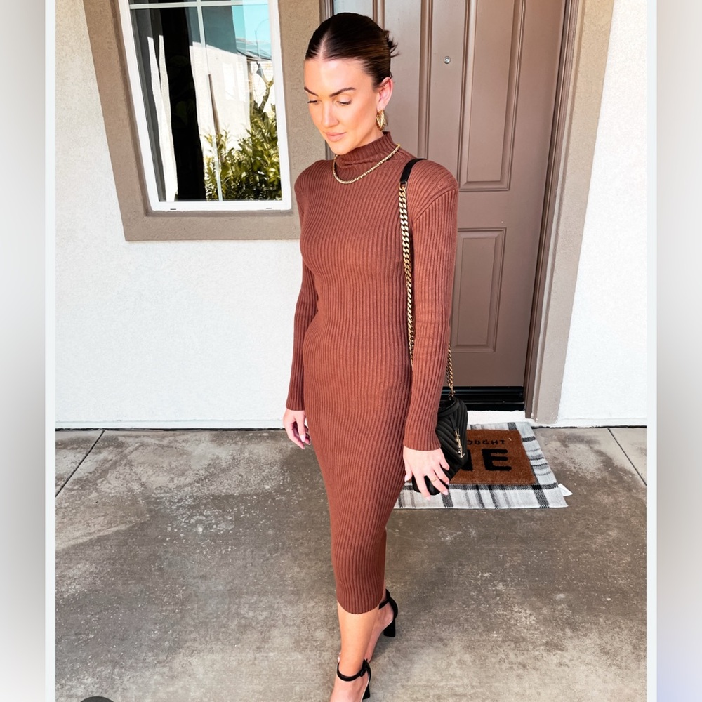 ASTR the label sweater dress